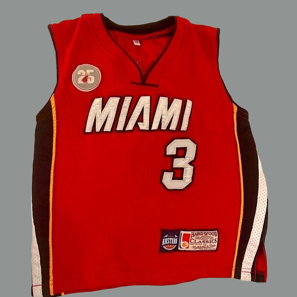 Dwyane Wade Miami Heat Mitchell & Ness Hardwood Classic Youth Basketball Jersey